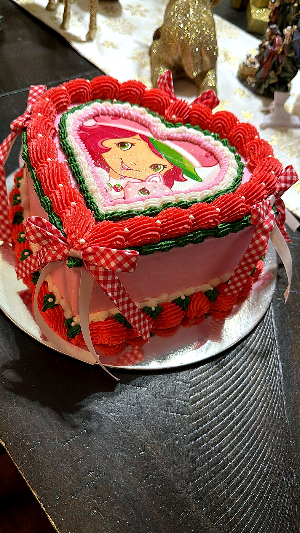 Bizcocho personalizado de dos pisos preparado por Hanoria